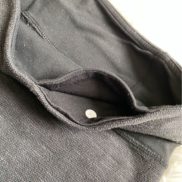 Lululemon Groove Crop Leggings Women’s Size 4 Gray Black Active Stretch - Picture 7 of 8